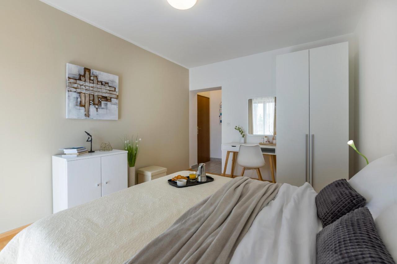 Apartments Antonio Medulin Buitenkant foto