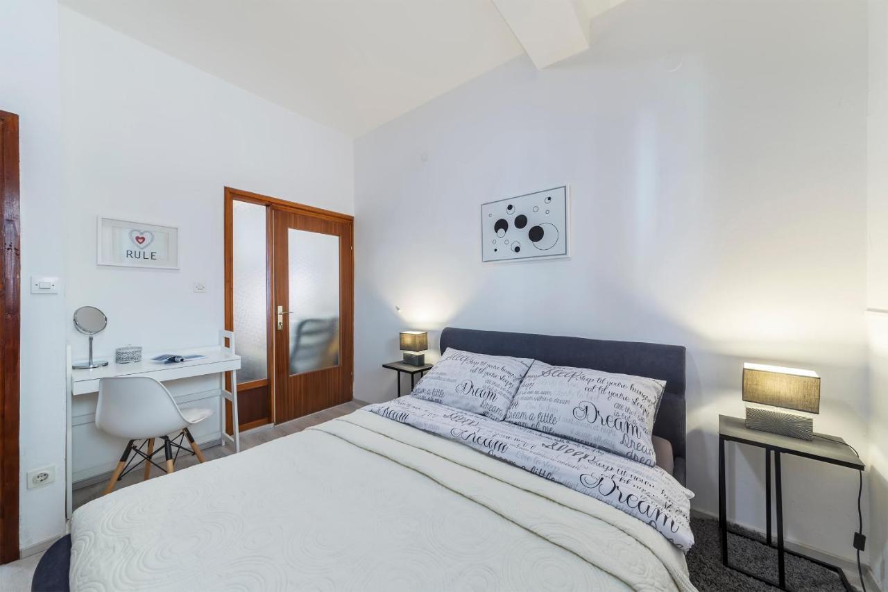Apartments Antonio Medulin Buitenkant foto